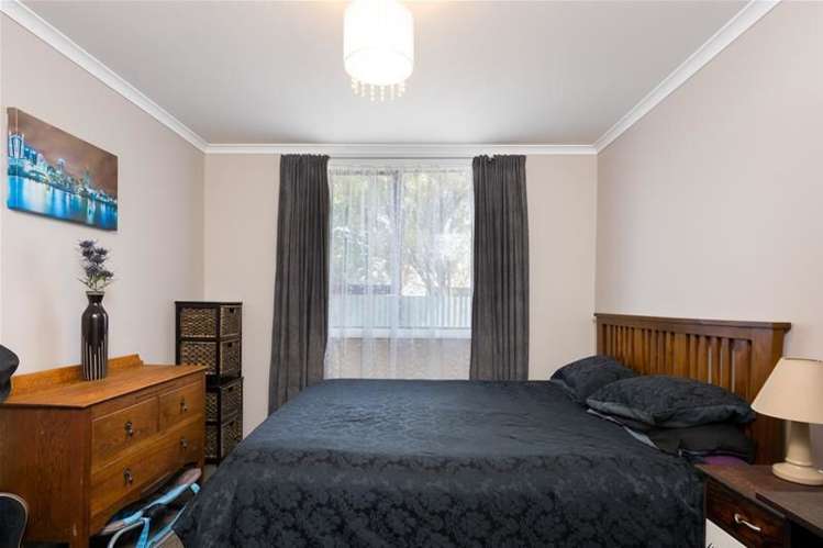 97 Cleghorn Street Redwoodtown_9