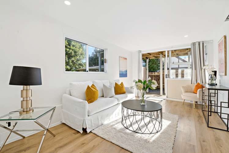 2/52 Cherry Road Bucklands Beach_9