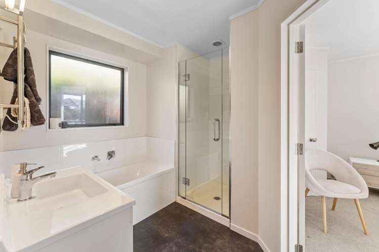 53 Starveall Street Brightwater_16