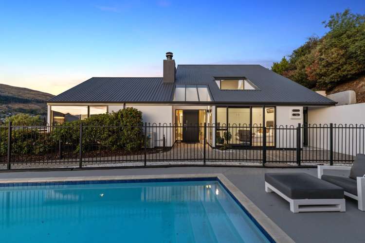 8 Elizabeth Place Kelvin Heights_19