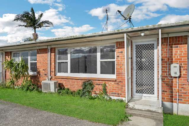 2/8 Winspear Place Papatoetoe_1