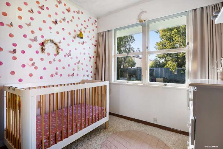 8 Kelvin Place Hamilton East_11