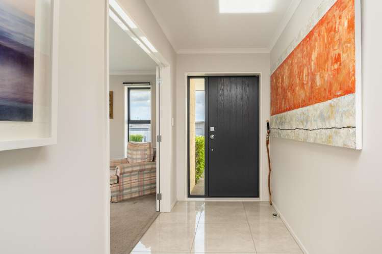 18 Lancaster Avenue Burleigh_7