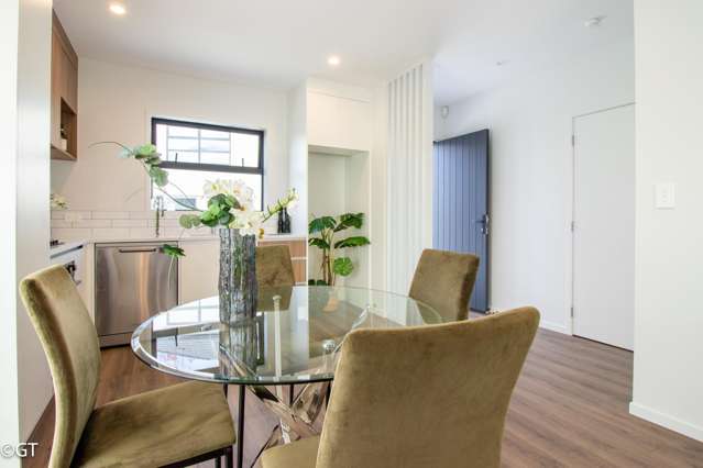 2-4 Moa Road Point Chevalier_2