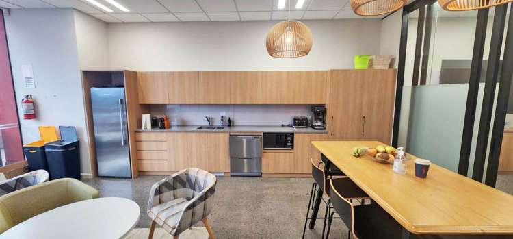 GF/159 Hurstmere Road Takapuna_7