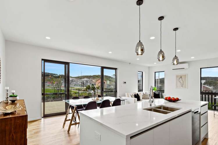 2 Paparahi Place Wainui_7