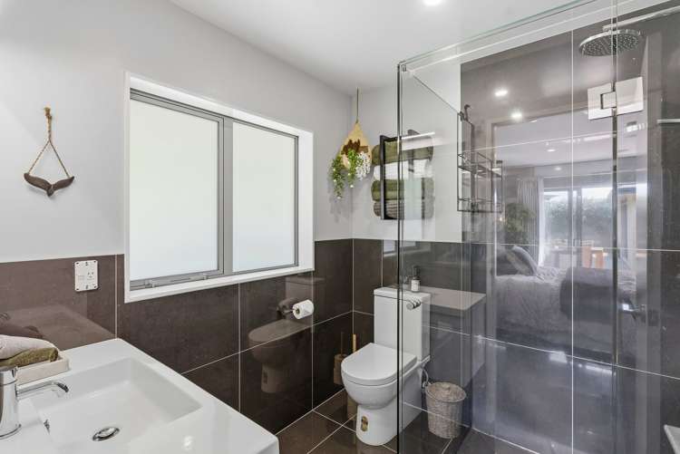 8 Otupoa Way Paraparaumu_14