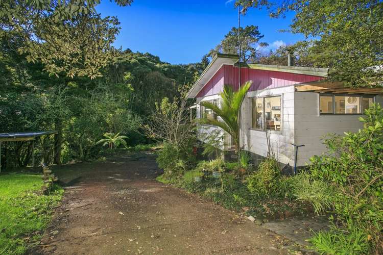 38 Castleton Street Birkdale_13