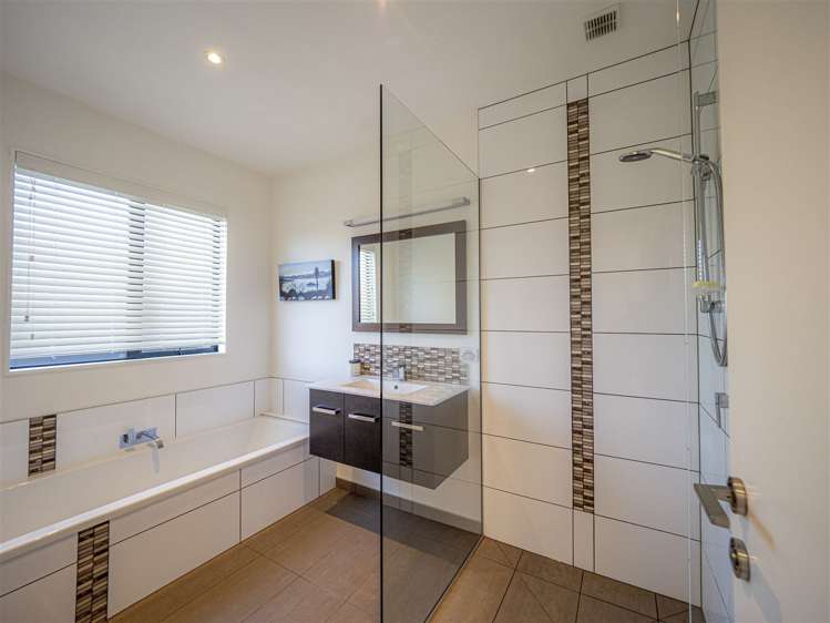 9 Shona Lane West Melton_15