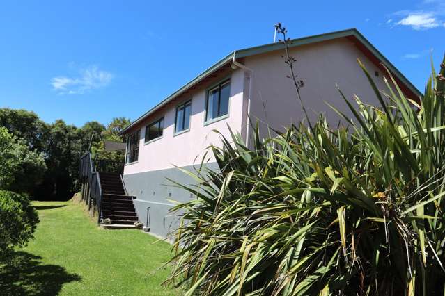 Kakanui - Rural Views - Birdsong - Bush