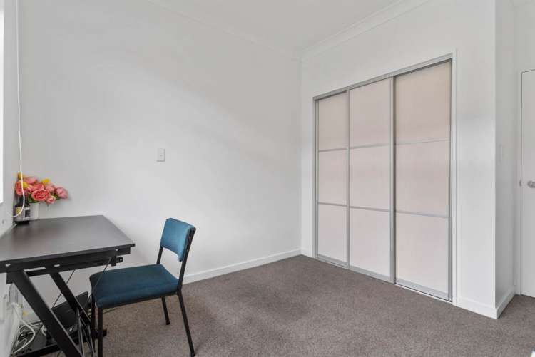 4/44 Carlos Drive Flat Bush_7