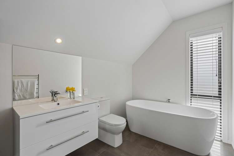 5 Wallace Place Wanaka_16