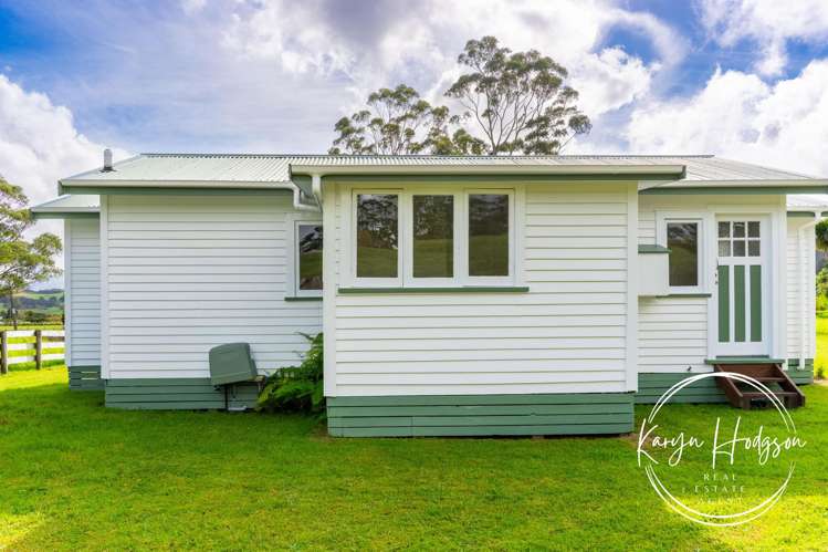 1571 Paparoa Oakleigh Road Paparoa_40