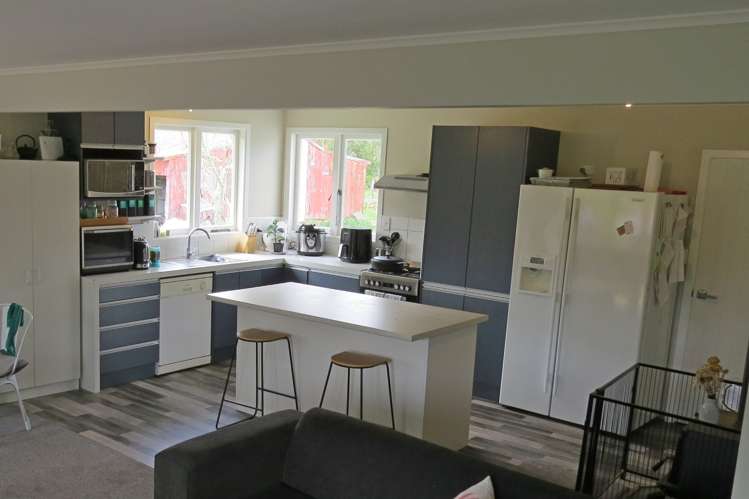 169 Addison Road Waimana_5