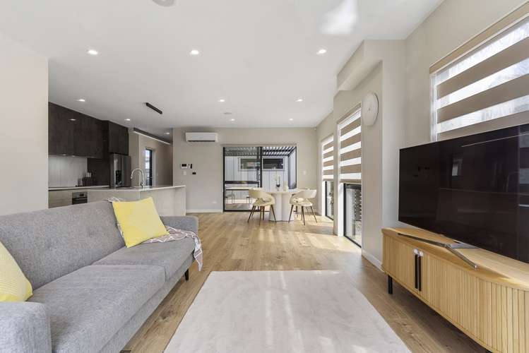 43 Clayden Shuttleworth Street Papakura_3