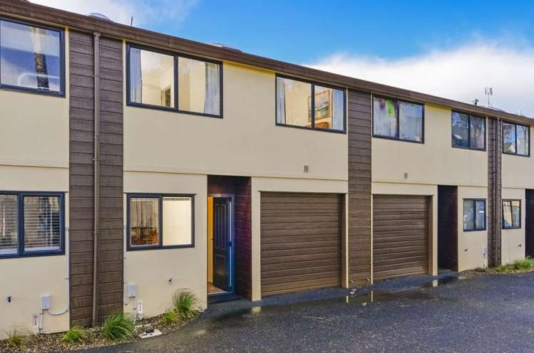 3/35 Fields Parade Oteha_11