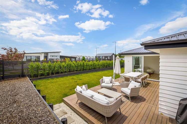 16 Walsh Road Wainui_12