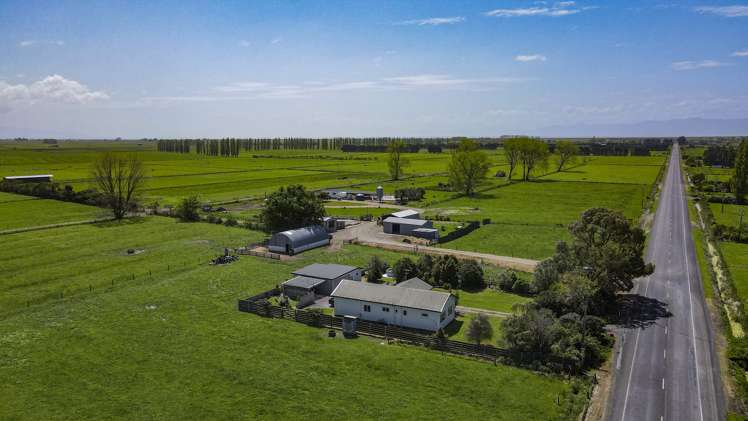 393 State Highway 25 Waitakaruru_8