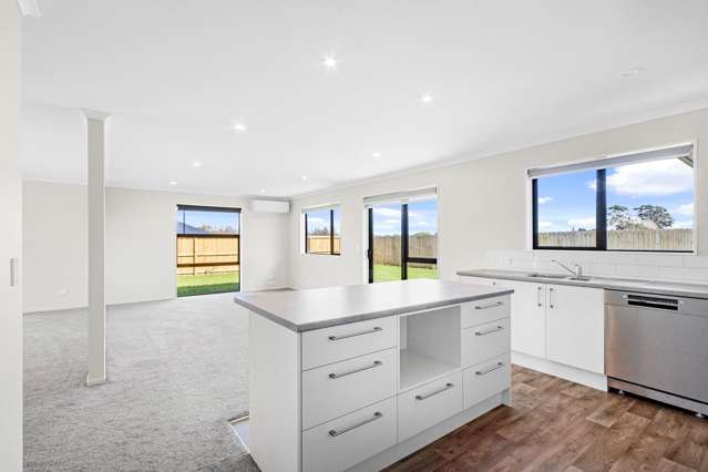 44 Da Vinci Avenue Leeston_2