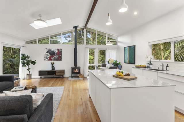 1 Ngaio Road Titirangi_2