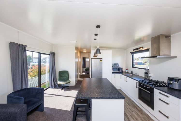 52 Nash Parade Foxton Beach_5