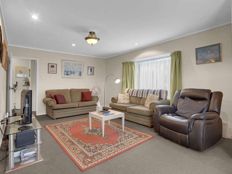 15B Anderson Road Deanwell_13