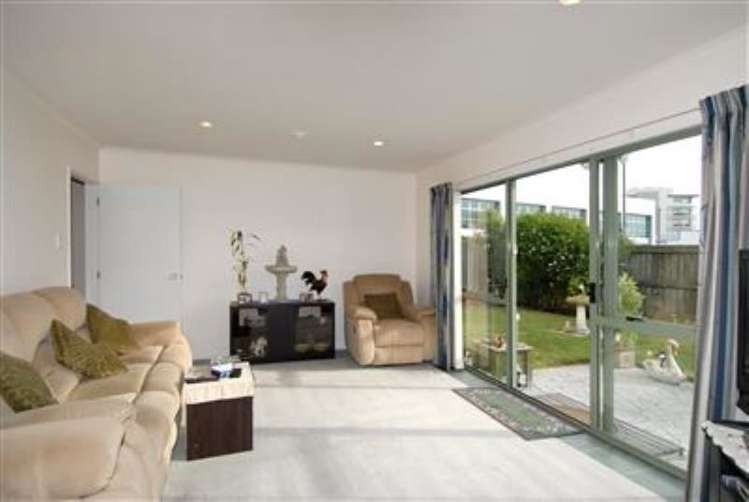 2/6 Topham Lane Hornby_2