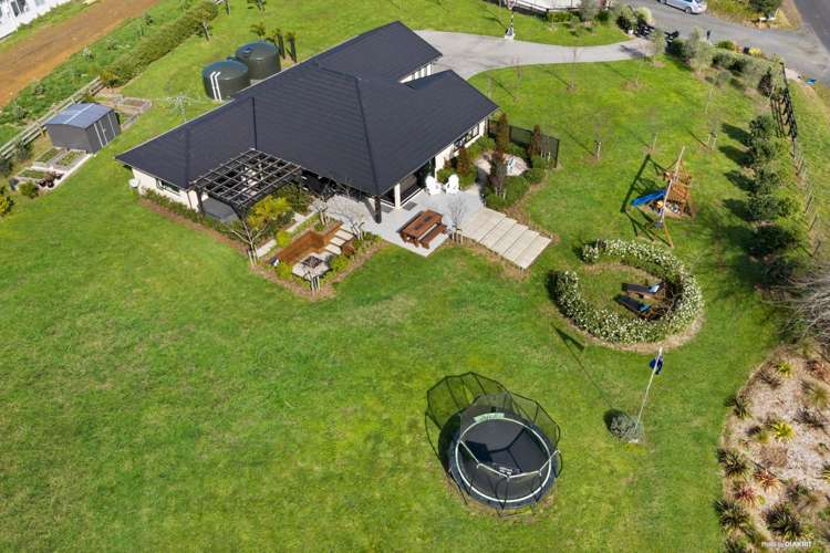 55 Sowerby Heights Hunua_17