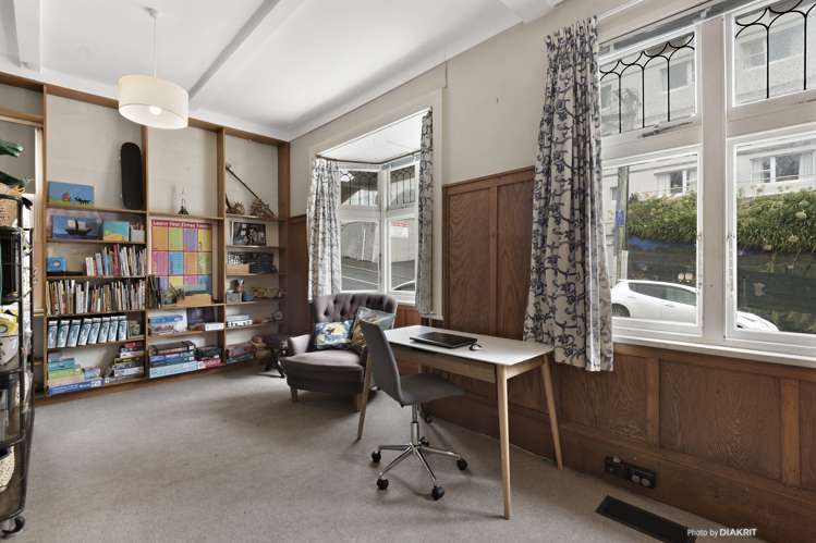 1 Thompson Street Mount Cook_6