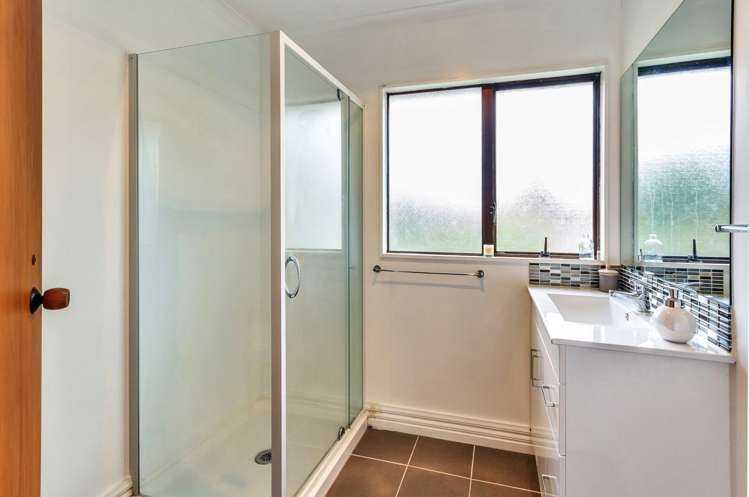 3/83 Kaurilands Road Titirangi_11