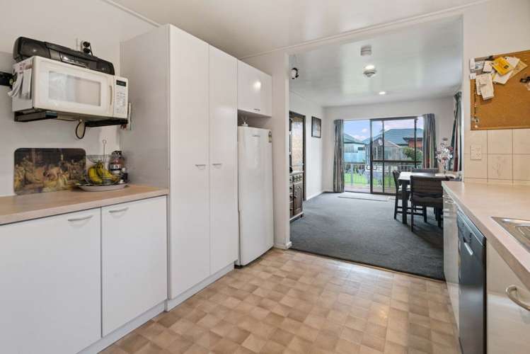 3 Guise Lane Hillmorton_12