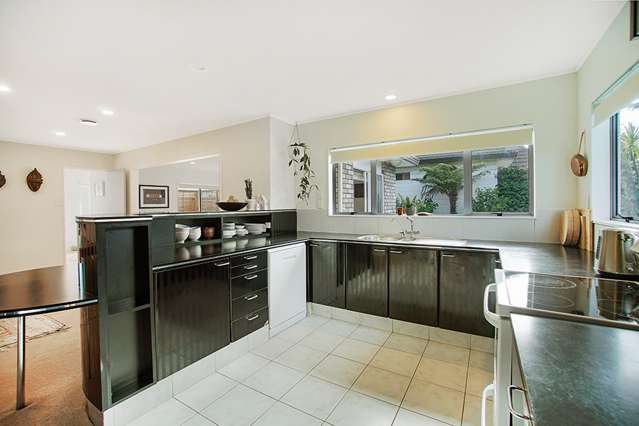 2/7 Camden Place Papatoetoe_2