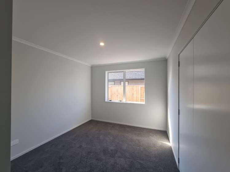 11 Lion Place 1131_7