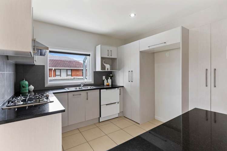 9 Clevedon Road Papakura_20