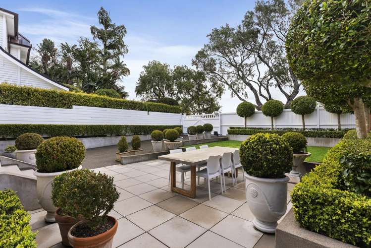 26 Sarsfield Street Herne Bay_9