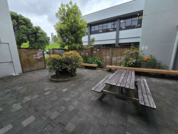 8 Hugo Johnston Drive Penrose_3