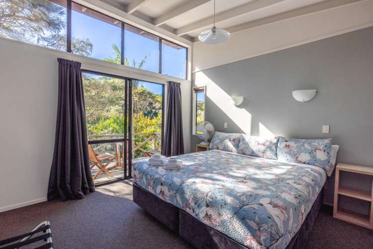 223 Ocean View Road Oneroa_12