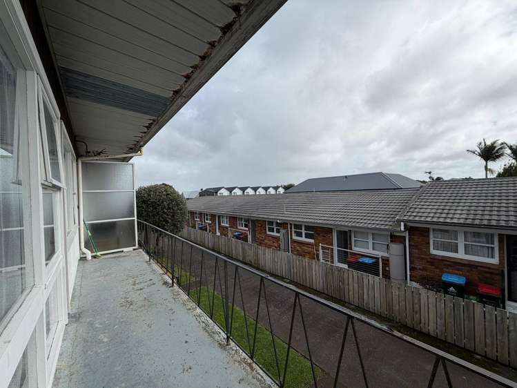 14/56 View Road Mount Eden_8