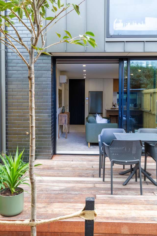 13/24 Devonport Lane Merivale_1