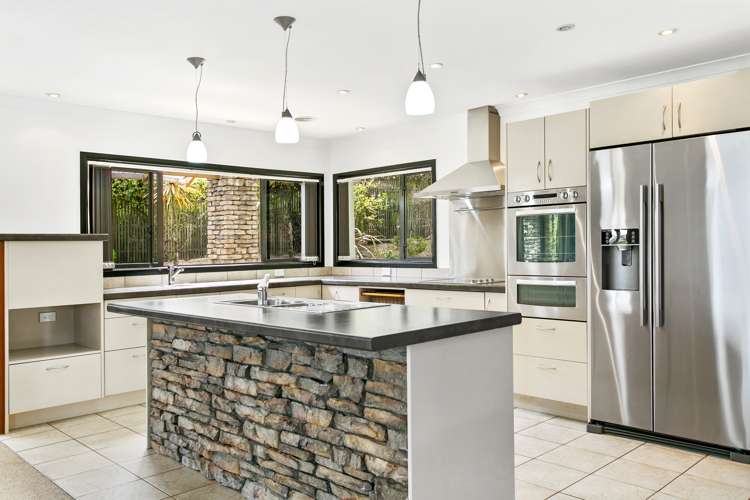 1 Appin Stuart View Rangatira Park_8