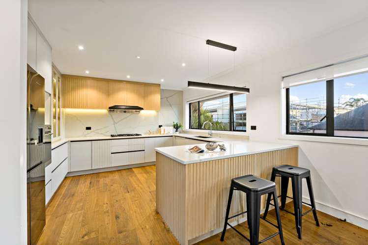 1A Morrow Avenue Bucklands Beach_10