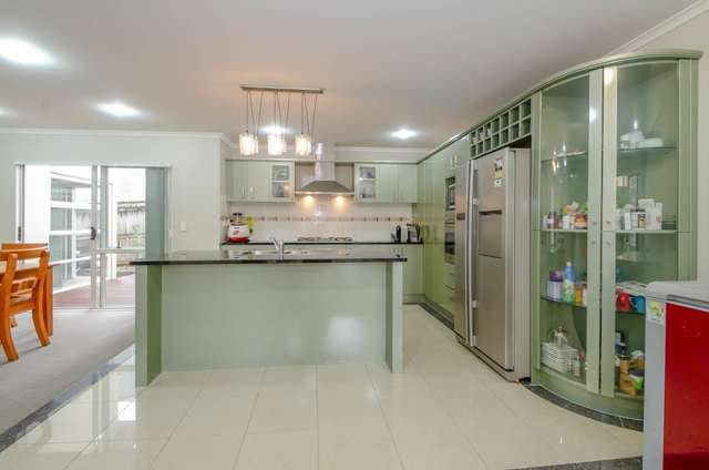 1 Warren Way Flat Bush_4