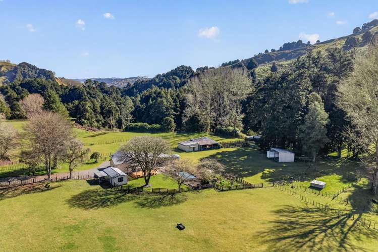 1513 Hikumutu Road_0