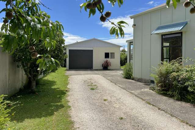 5 Norman Bensemann Place Takaka_1