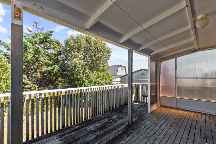 8 Taonui Street Waitarere Beach_15