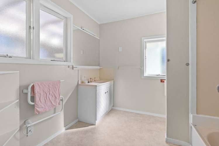 25 Central Avenue Avenues_11