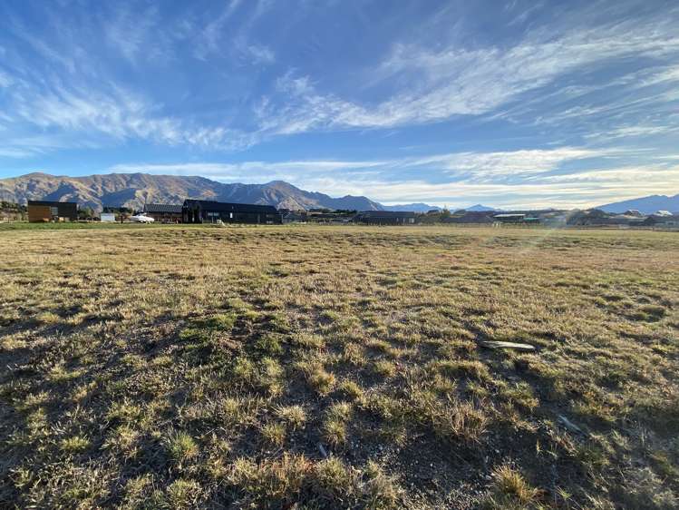 1 Outlet Road Wanaka_0