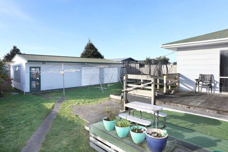 17 Collins Crescent Feilding_18