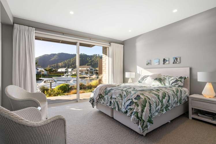 140 Waterways Parade Pauanui_34