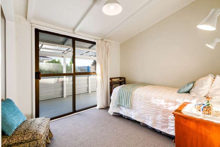 94 Torkar Road Clarks Beach_19